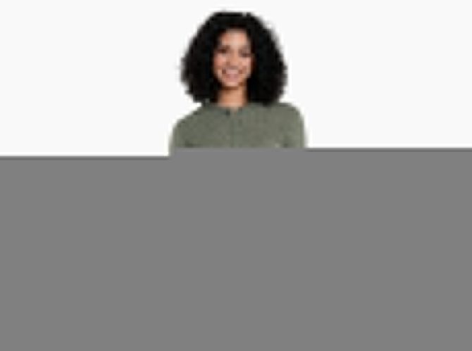 Kortina™ Hooded Sweater