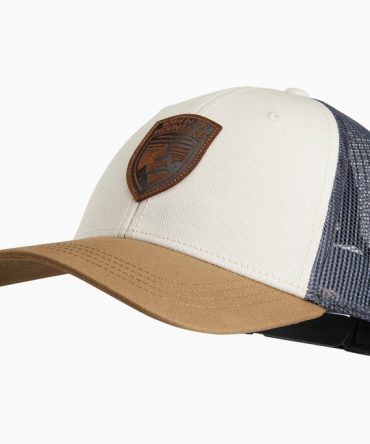 Rustik Born™ Trucker